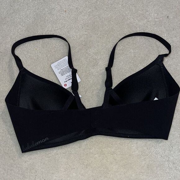 Lululemon Take Shape Bra -Black . Size C32. NWT - Picture 4 of 8